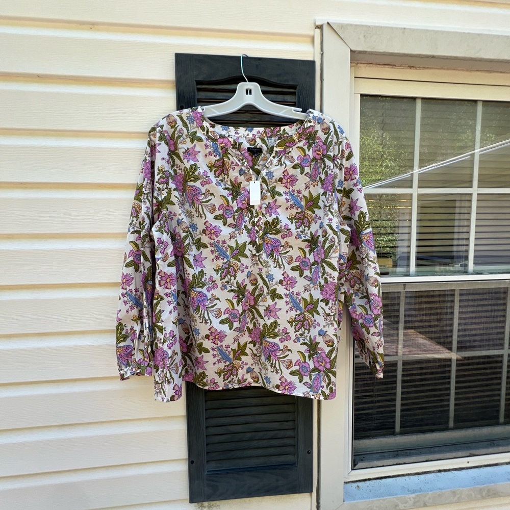 NWT Talbots Pretty Lavender & Green Floral Ruffle Neck Blouse